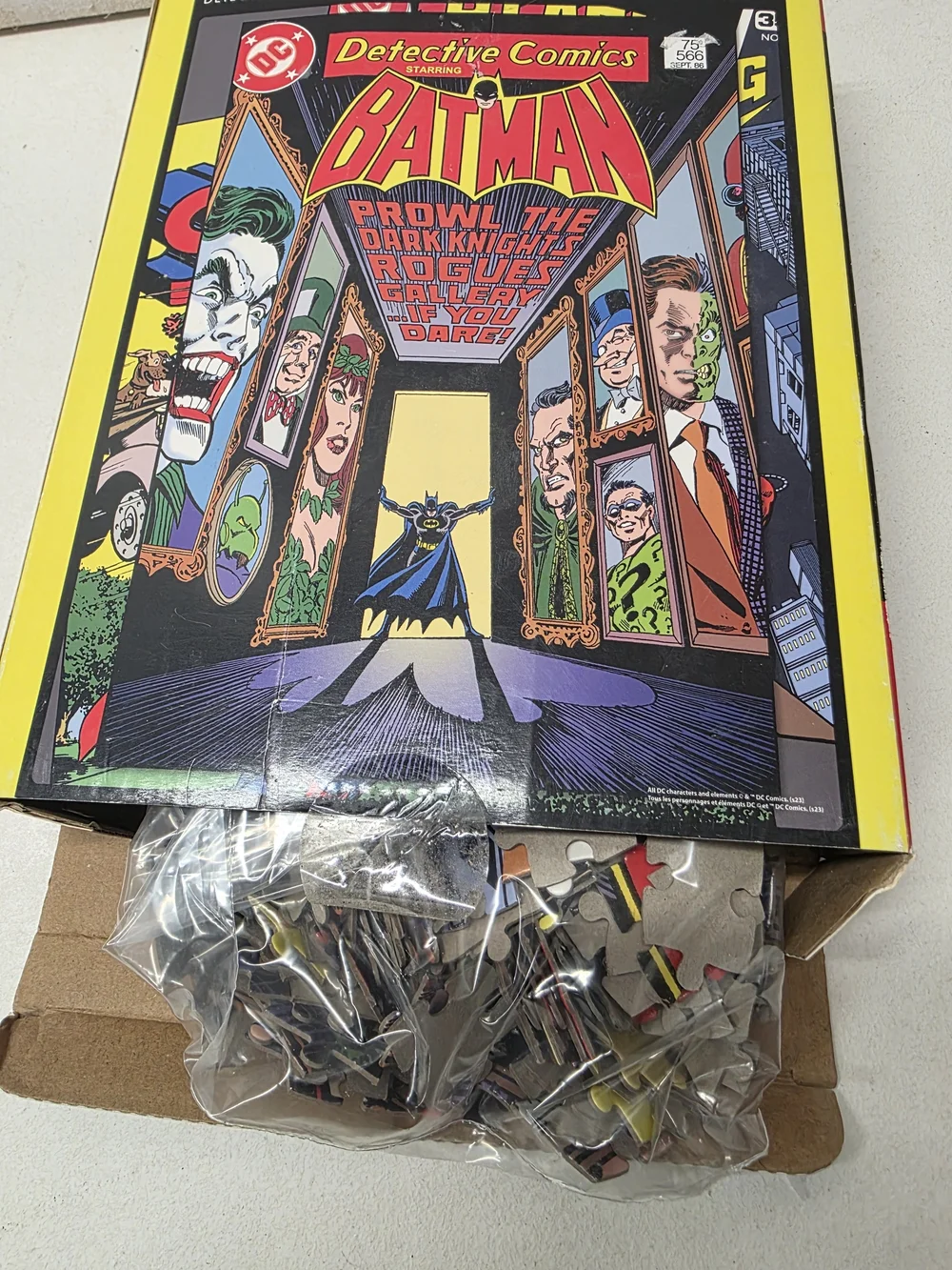 Batman DC 500 Piece Puzzle - All Pieces In Box